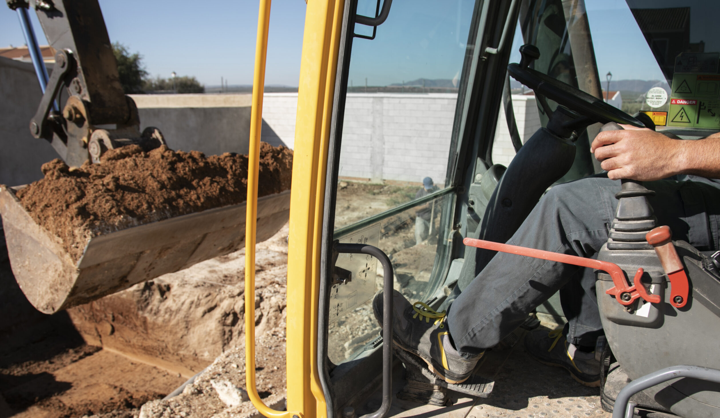 excavator-digging-day-light-outdoors